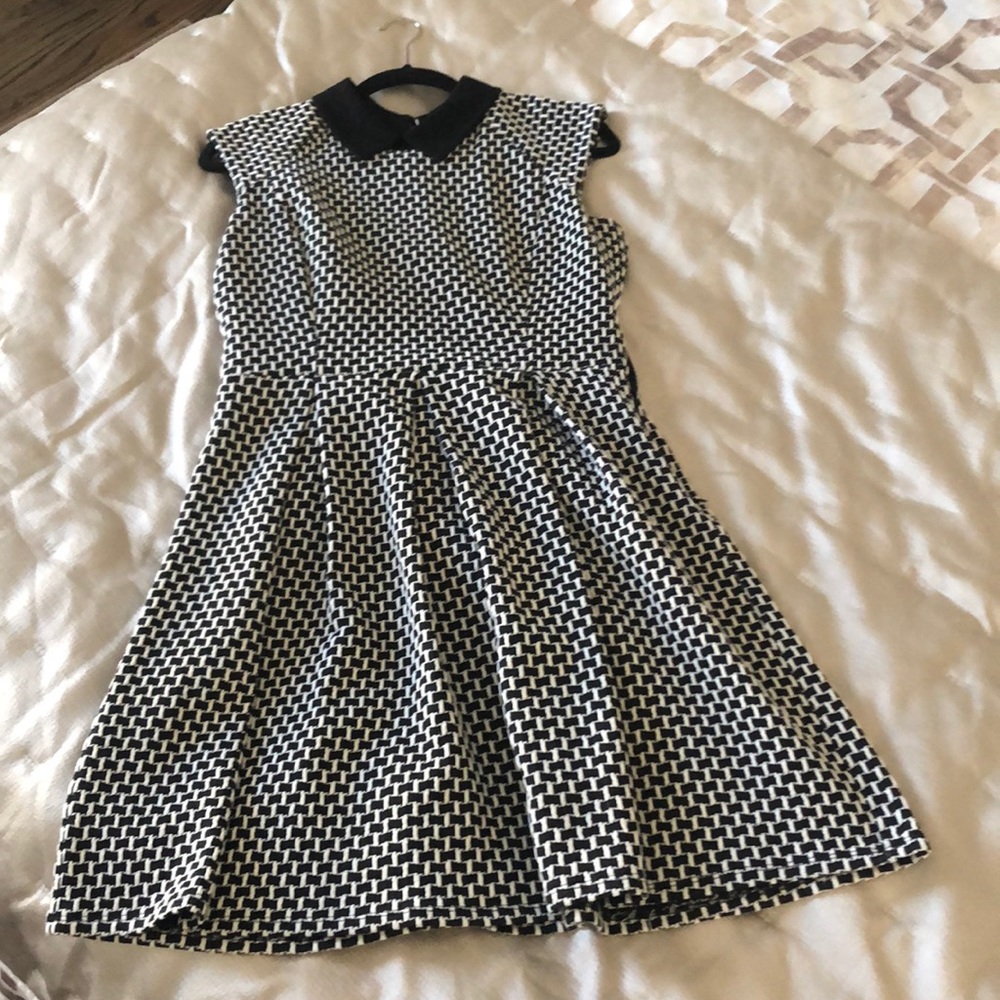 ANN TAYLOR DRESS SIZE 8